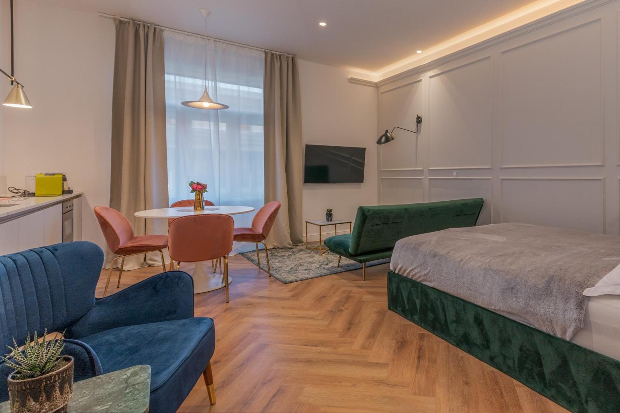 Grand Apartments Zagreb Buitenkant foto